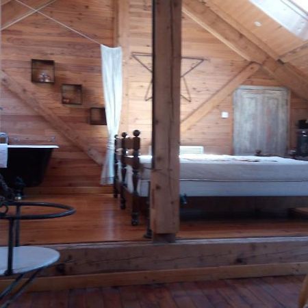 Au Coeur De Saint Agreve -Sejour Chez L'Habitant ภายนอก รูปภาพ