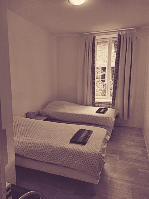 Au Coeur De Saint Agreve -Sejour Chez L'Habitant ภายนอก รูปภาพ